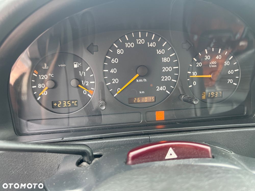 Mercedes-Benz ML 500 - 9