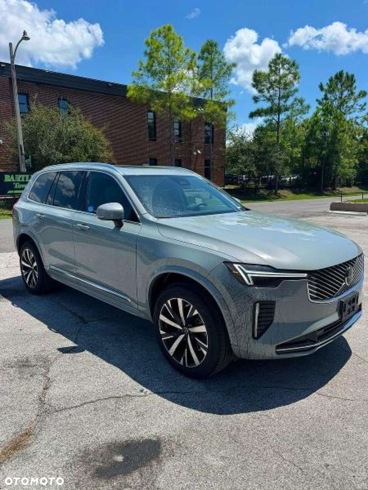 Volvo XC 90 - 4