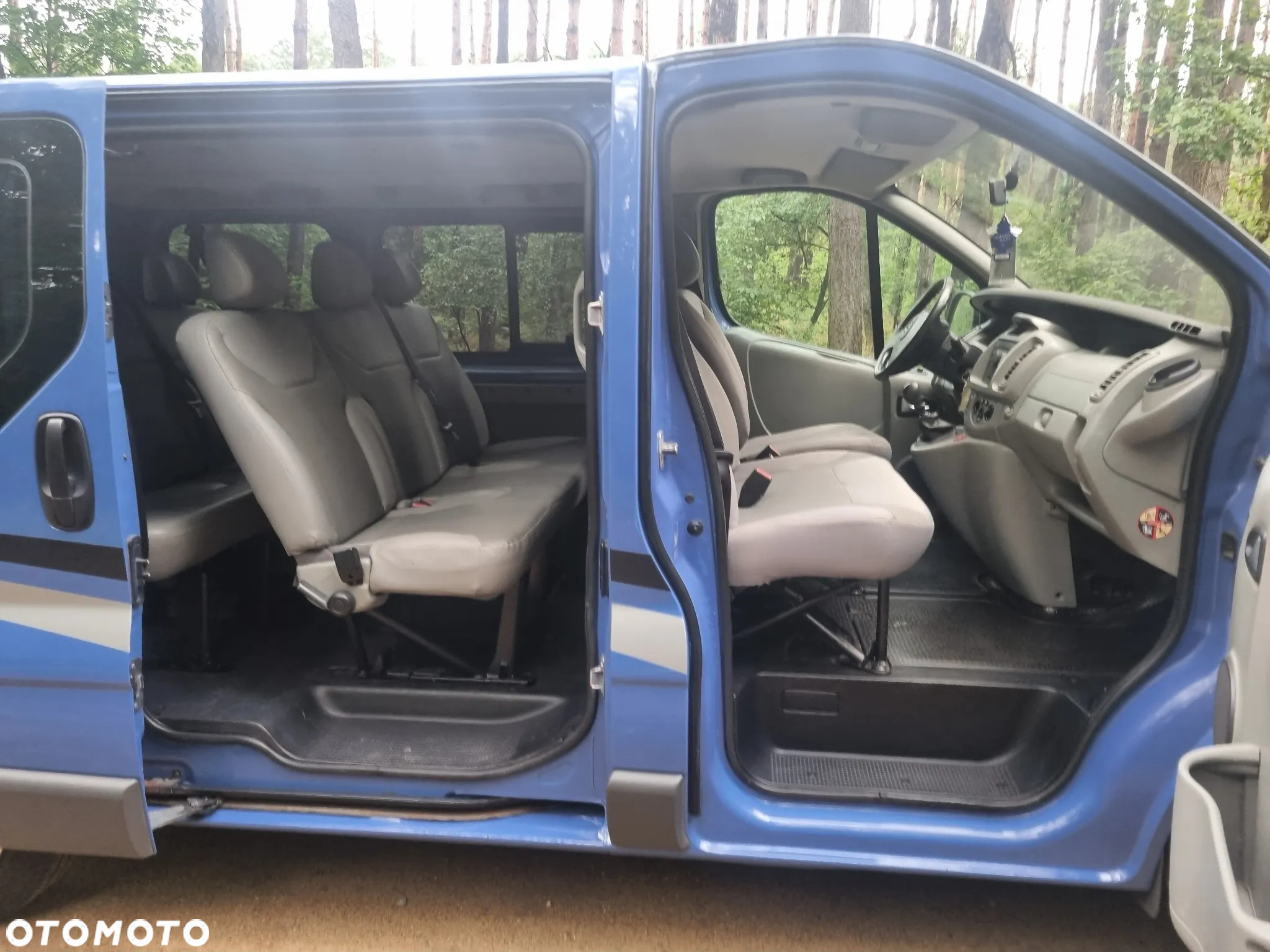 Opel Vivaro 2.5 CDTI L1H1 - 7