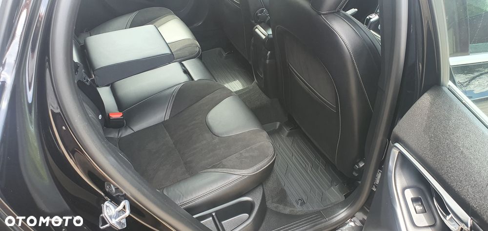 Volvo V40 - 33