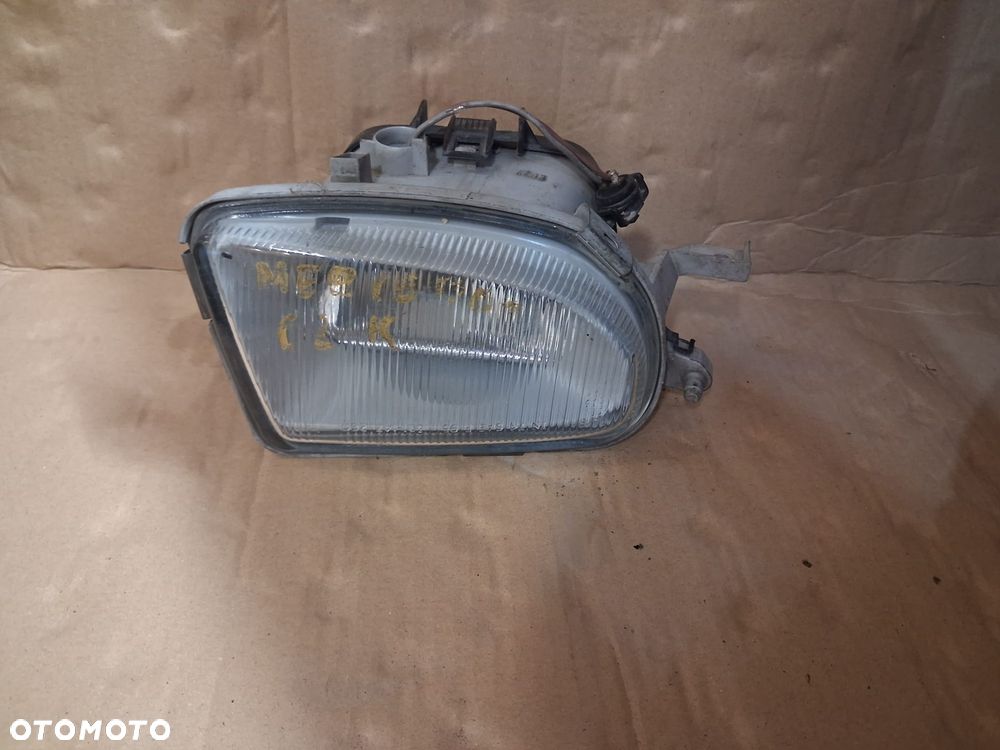 Halogen MERCEDES CLK  prawy  OE - 1