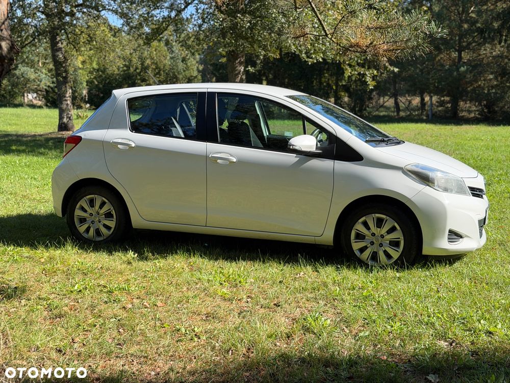 Toyota Yaris 1.33 Active - 4
