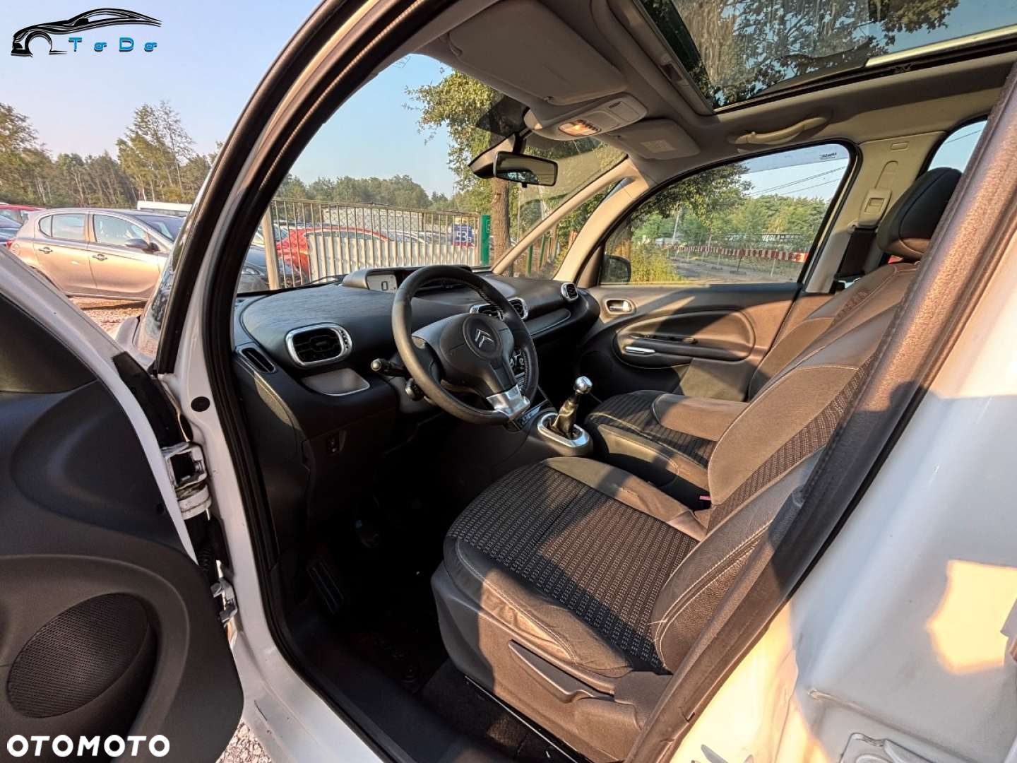 Citroën C3 Picasso 1.6i Exclusive - 14