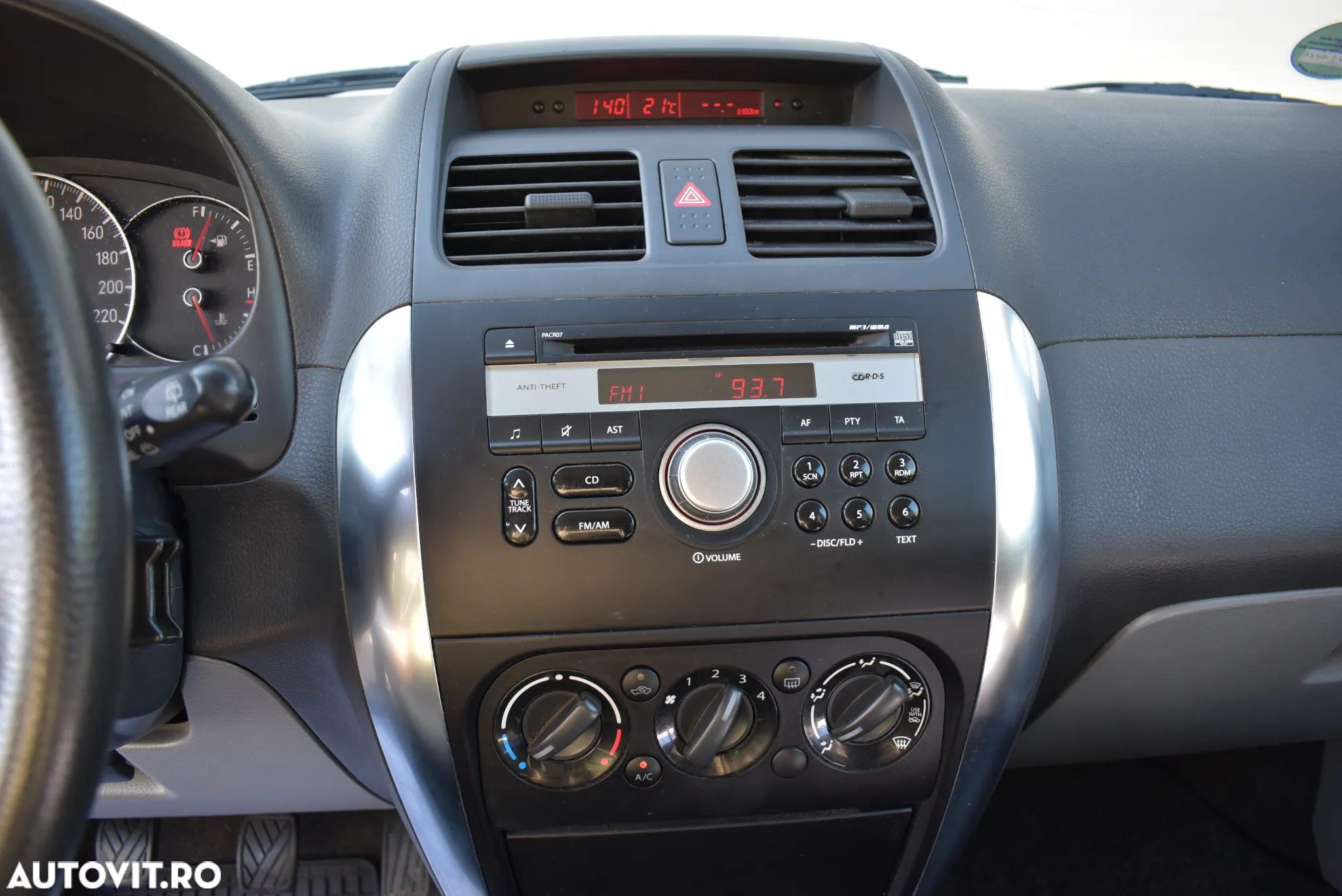 Suzuki SX4 - 11