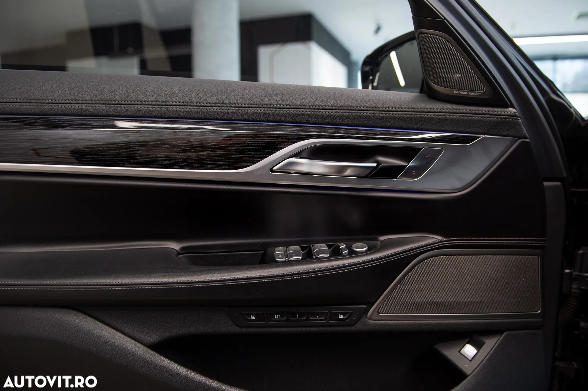 BMW Seria 7 740Li xDrive - 13