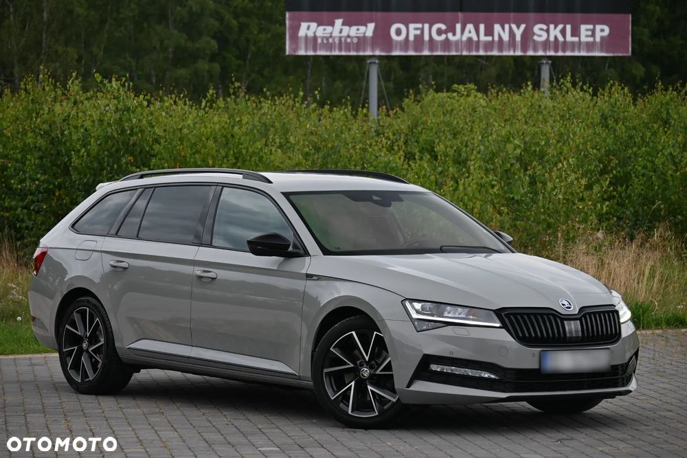 Skoda Superb 2.0 TDI SCR 4x4 Sportline DSG - 3