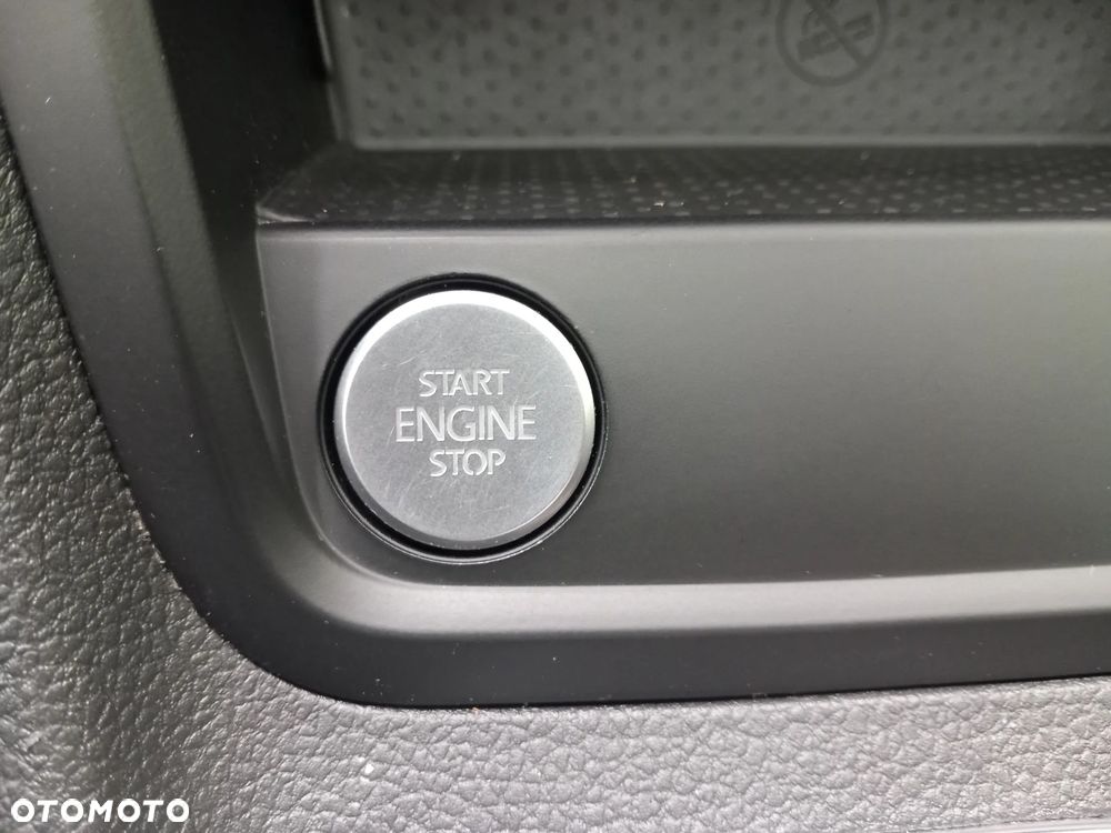Volkswagen Sharan 2.0 TDI BlueMotion Technology Life - 34