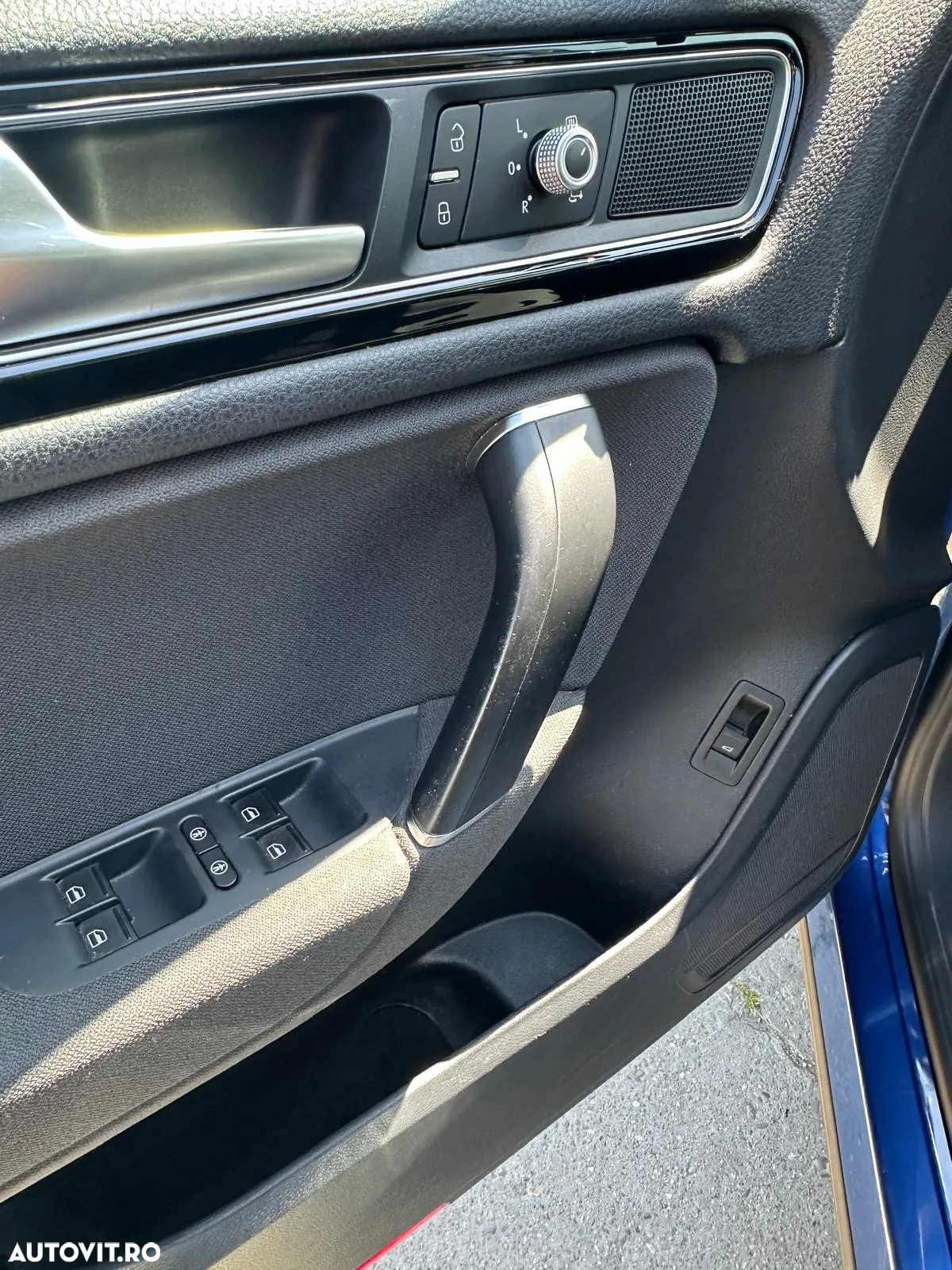 Volkswagen Touareg 3.0 V6 TDI BMT - 12