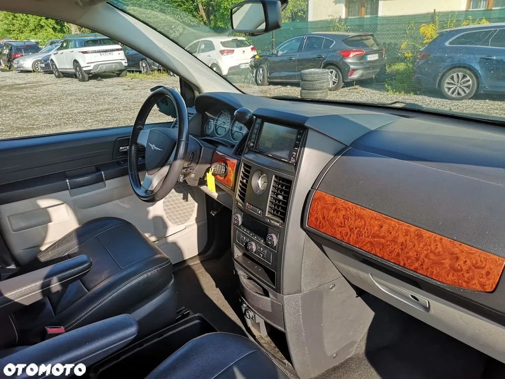 Chrysler Grand Voyager 2.8 CRD Automatik Touring - 31