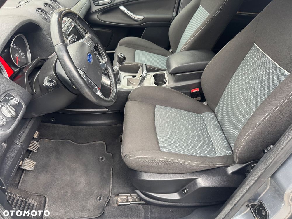 Ford S-Max 2.0 TDCi DPF Business Edition - 13