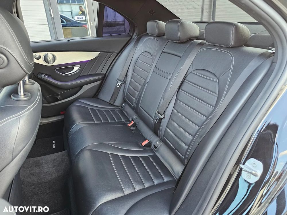 Mercedes-Benz C - 15