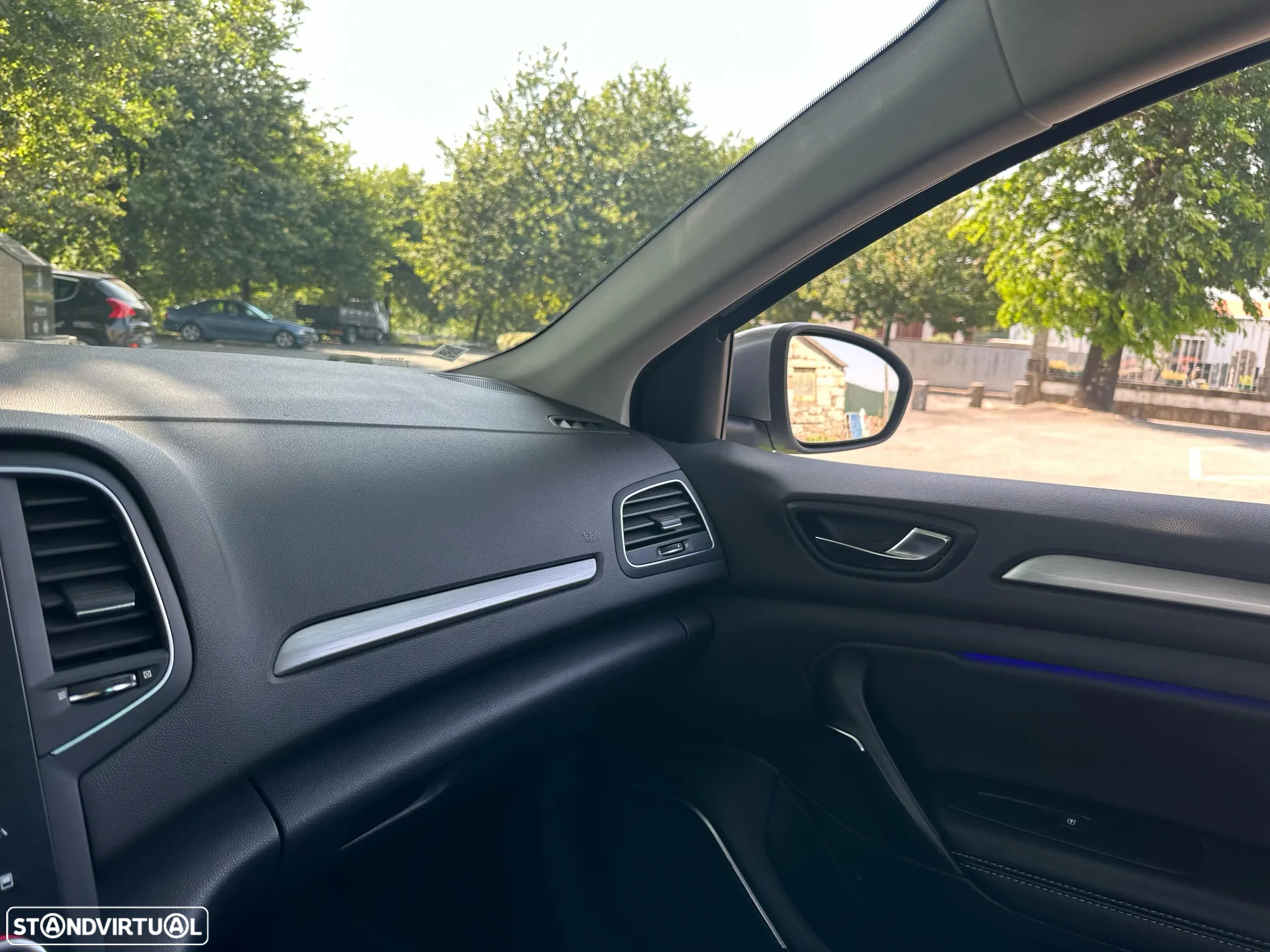 Renault Mégane 1.2 TCE GT Line EDC J18 - 25