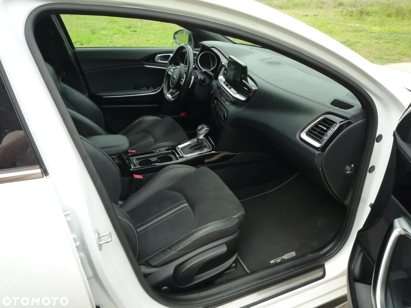 Kia ProCeed 1.4 T-GDI DCT7 OPF GT LINE - 23