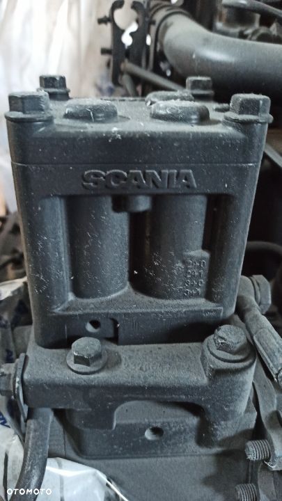 Oryginalny zawór EGR V107 Scania 2070038 - 1