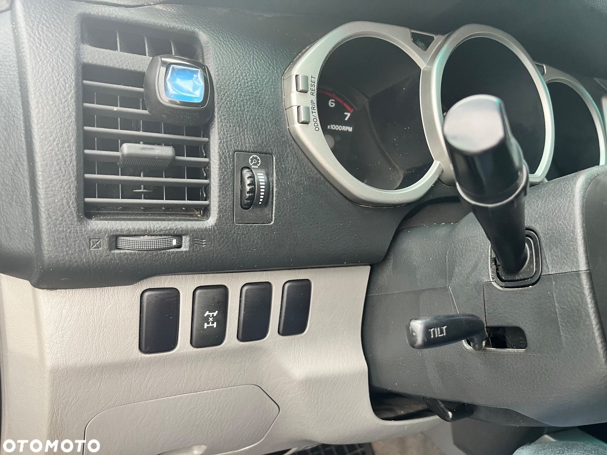 Toyota 4-Runner - 14