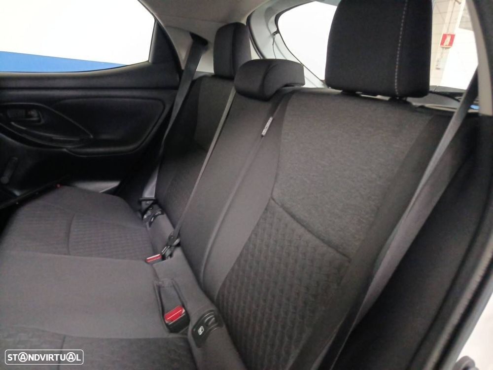 Toyota Yaris 1.5 HDF Comfort - 10