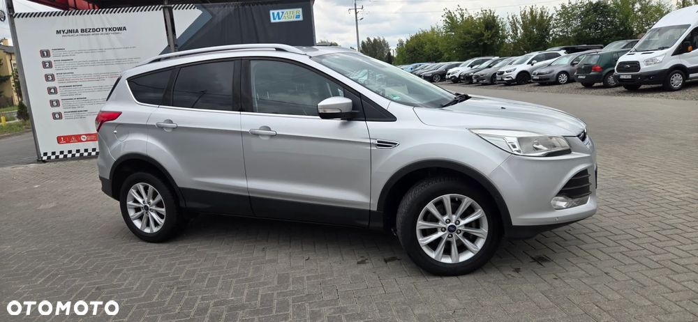 Ford Kuga 2.0 TDCi 4x4 Titanium - 19