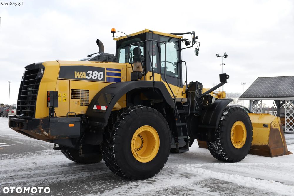 Komatsu WA380-8 - 6