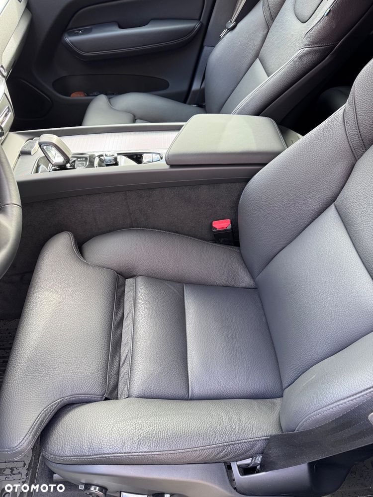 Volvo XC 60 - 8