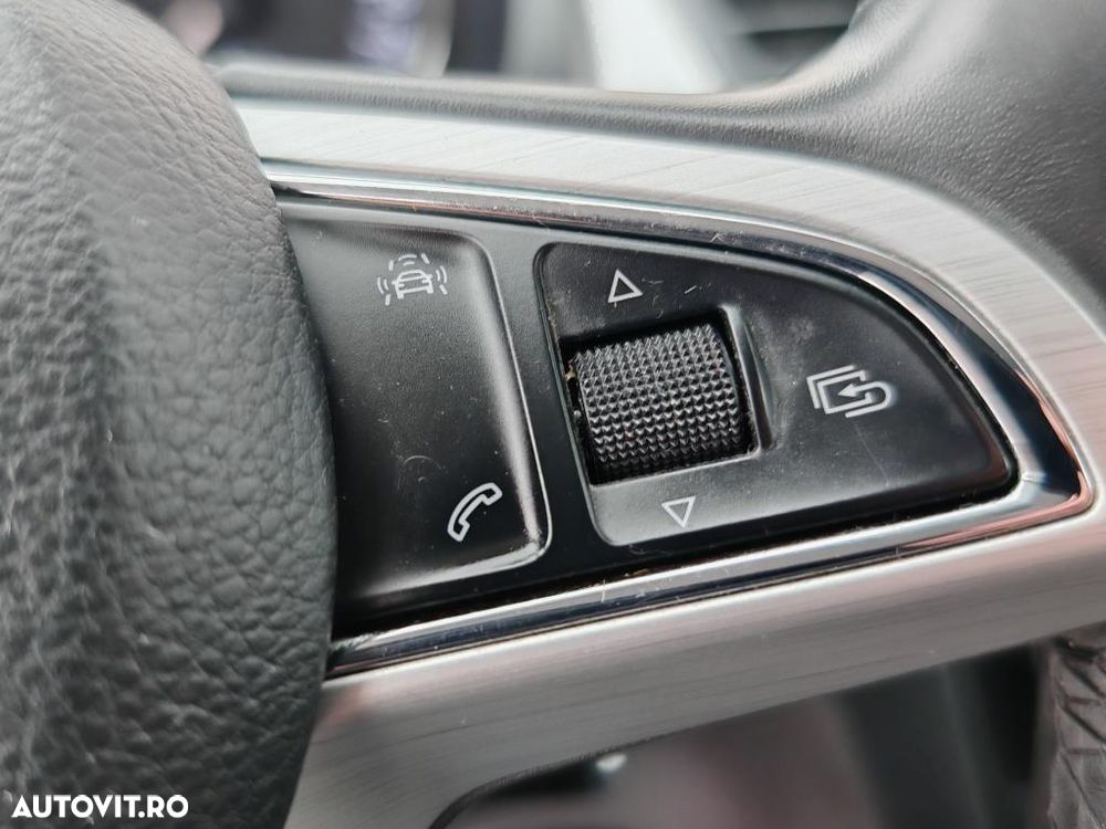 Skoda RAPID 1.4 TDI (Green tec) DSG Ambition - 17