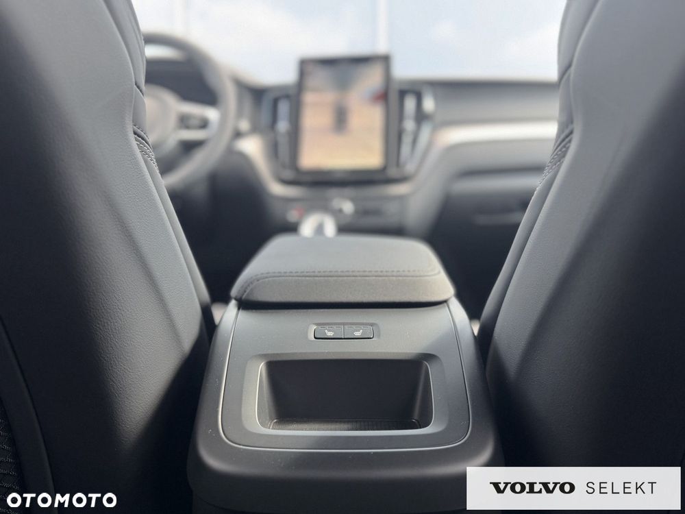 Volvo XC 60 - 30