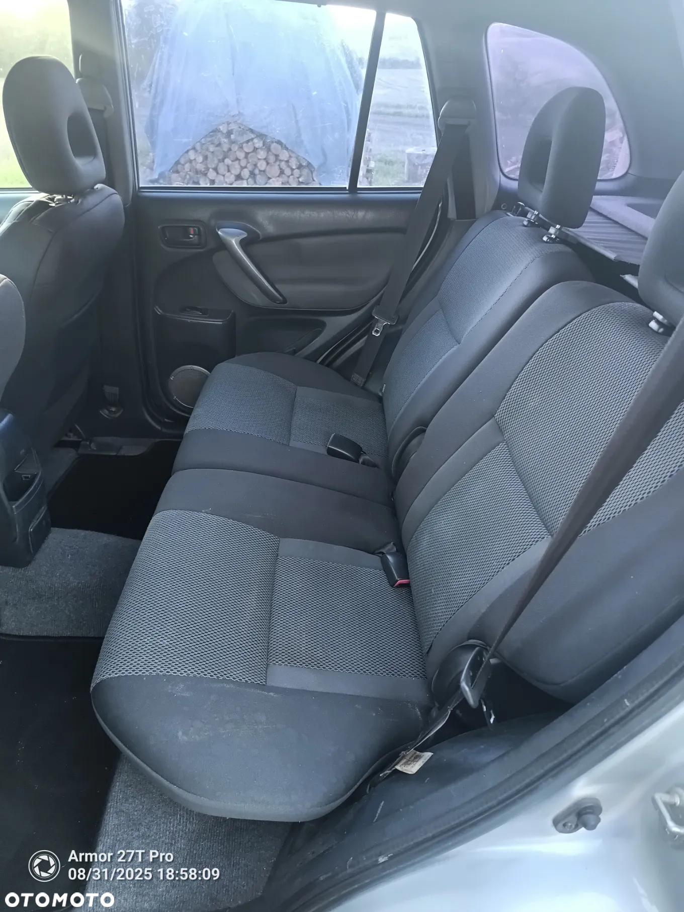 Toyota RAV4 2.0 D-4D 4x4 - 11