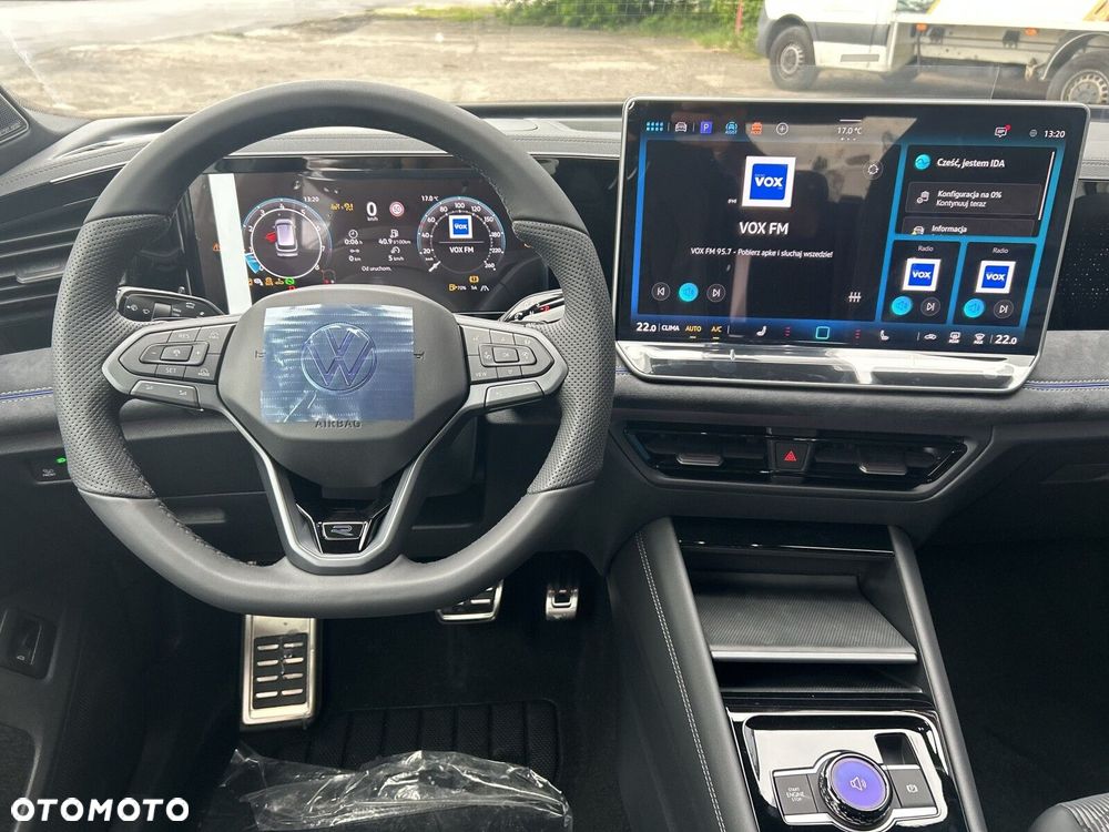 Volkswagen Tiguan - 41