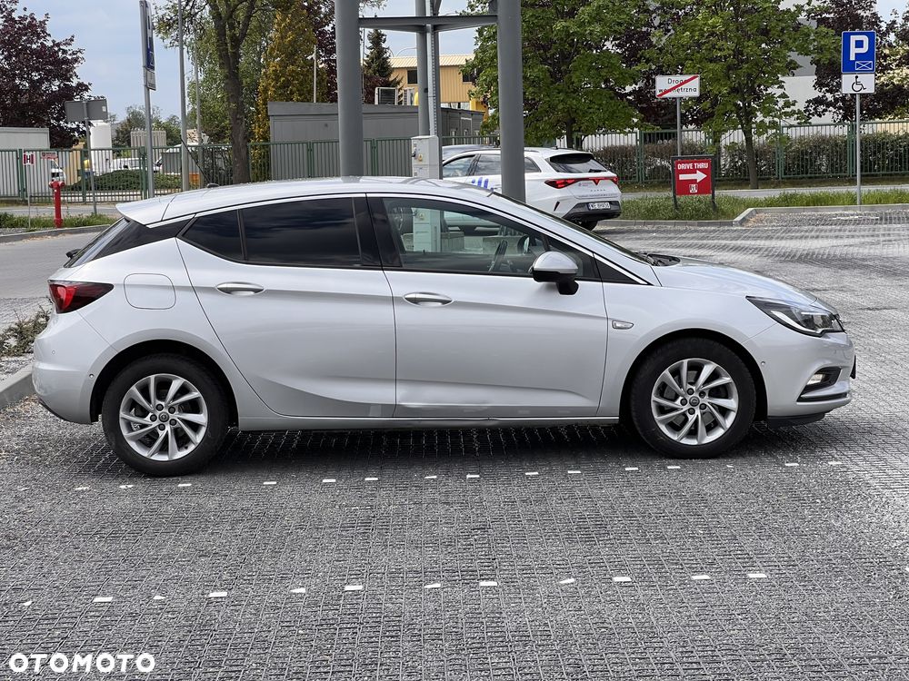 Opel Astra 1.6 CDTI Dynamic S&S - 4