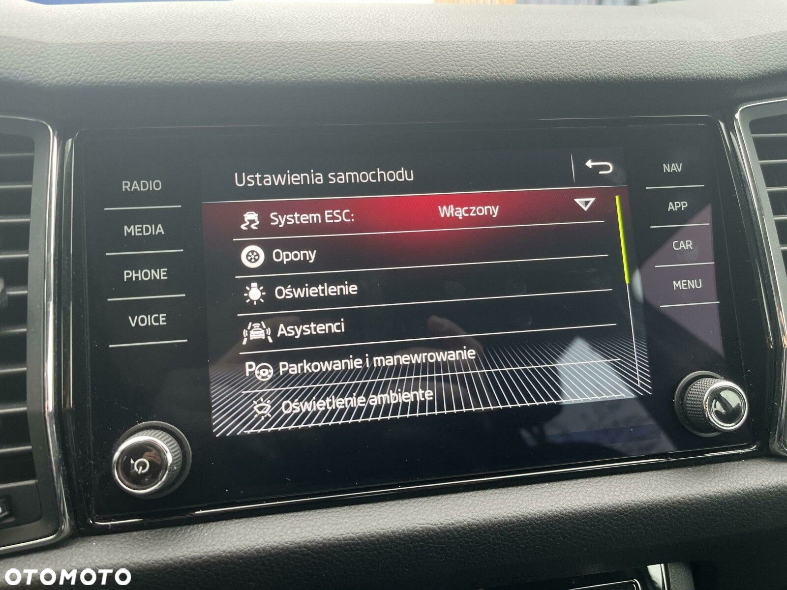 Skoda Kodiaq 1.5 TSI ACT 4x2 Business DSG - 27