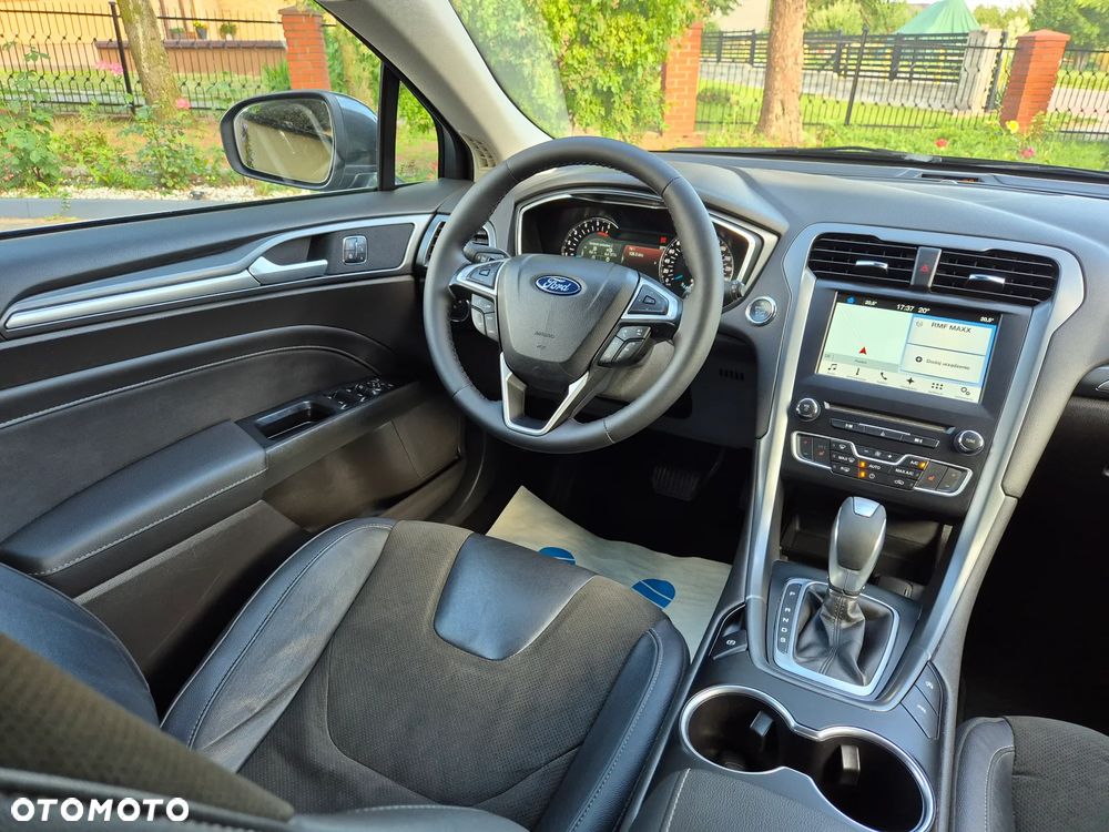 Ford Mondeo 2.0 TDCi Titanium PowerShift - 21