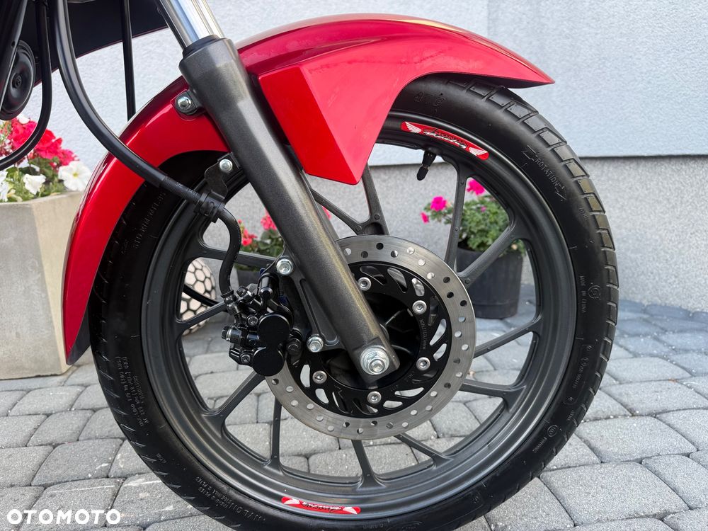 Honda CB - 11