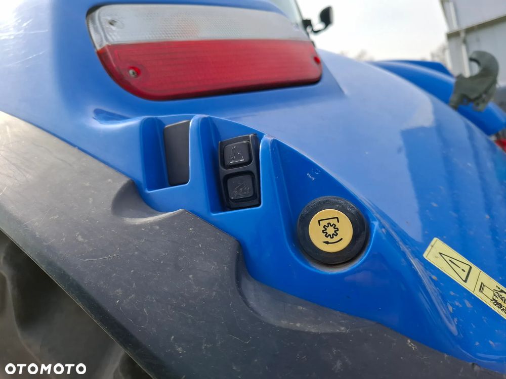 New Holland T6 175 - 16