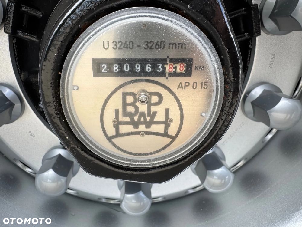 Krone Hakowa, Carrier Vector HE19, Nowe opony!! - 26