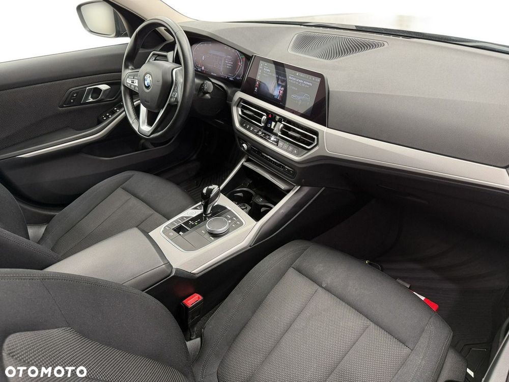 BMW Seria 3 - 15