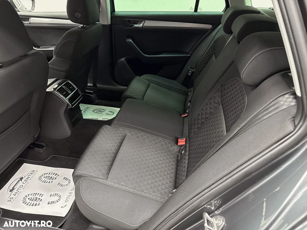 Skoda Superb 2.0 TDI DSG Style - 19