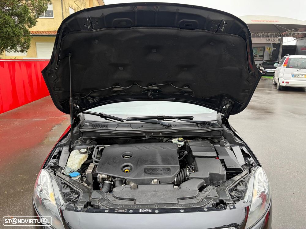 Volvo V40 Cross Country D2 Momentum - 61