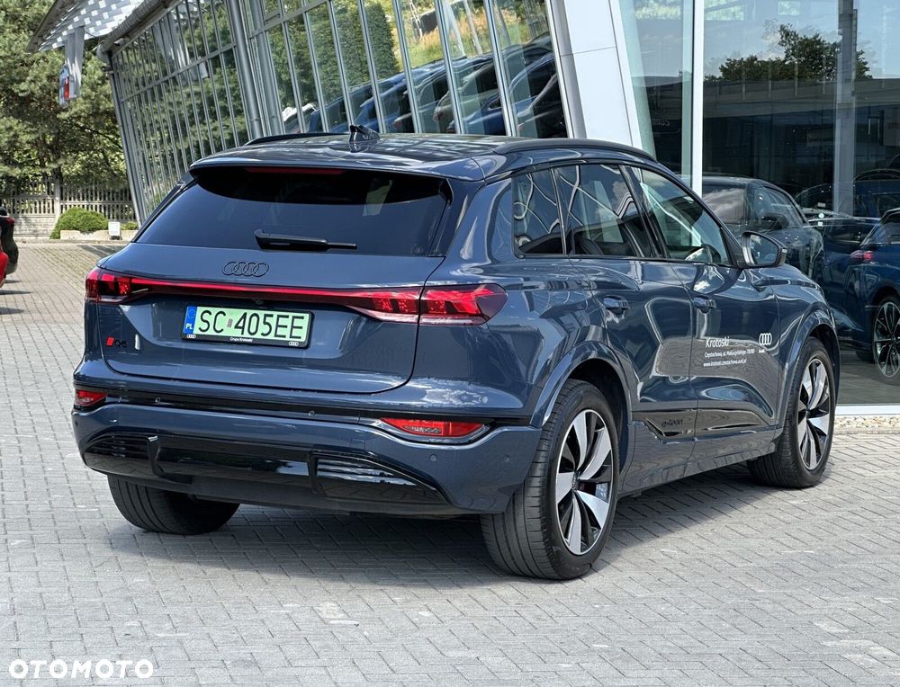 Audi Q6 e-tron - 6
