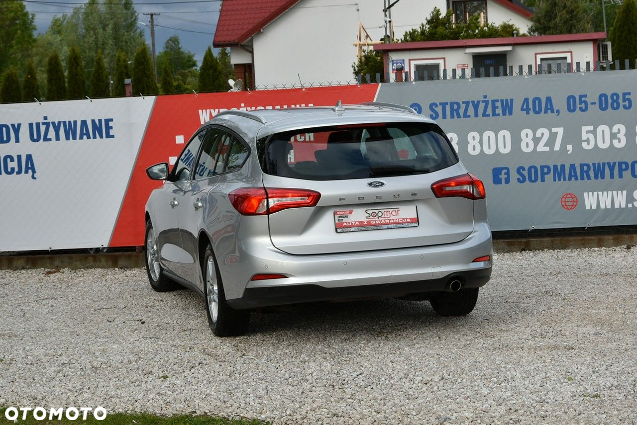 Ford Focus - 25