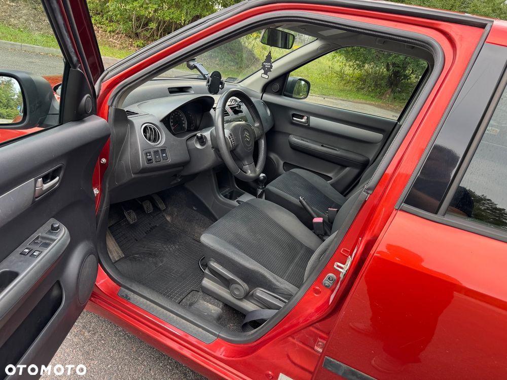 Suzuki Swift 1.3 JB Edition - 6