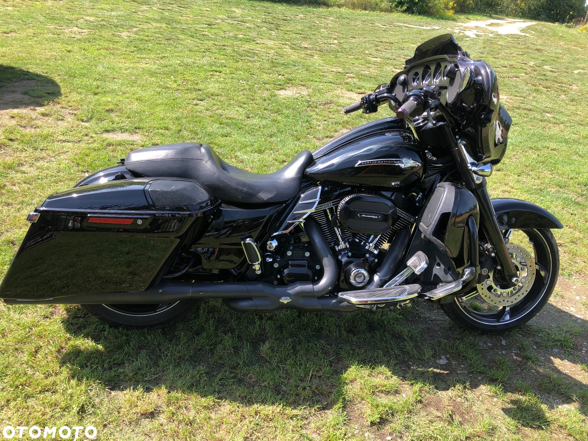 Harley-Davidson CVO Street Glide - 17