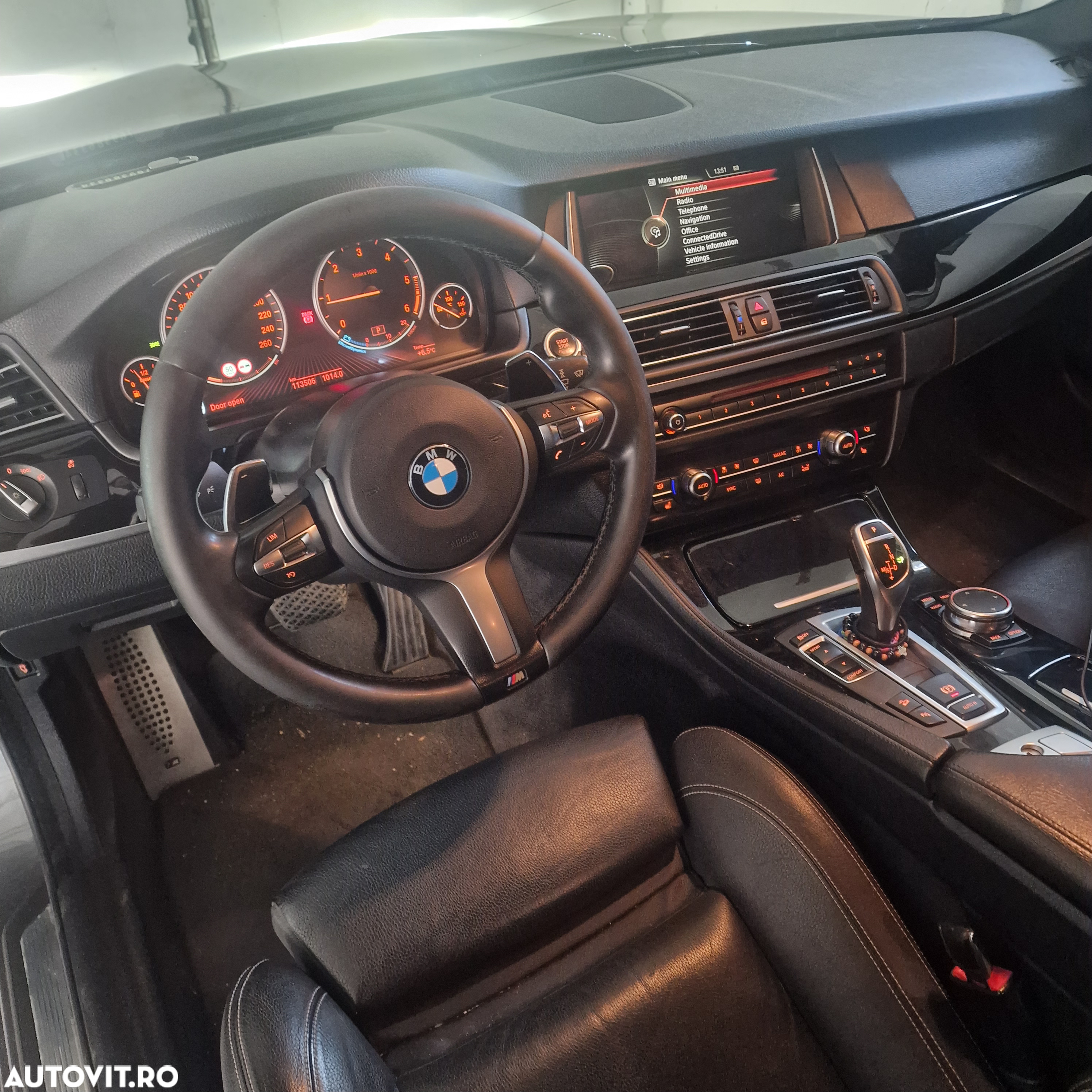 BMW Seria 5 525d xDrive AT - 14