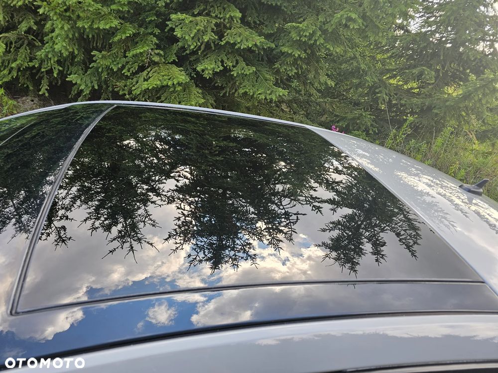 Skoda Octavia 2.0 TDI DSG RS - 17