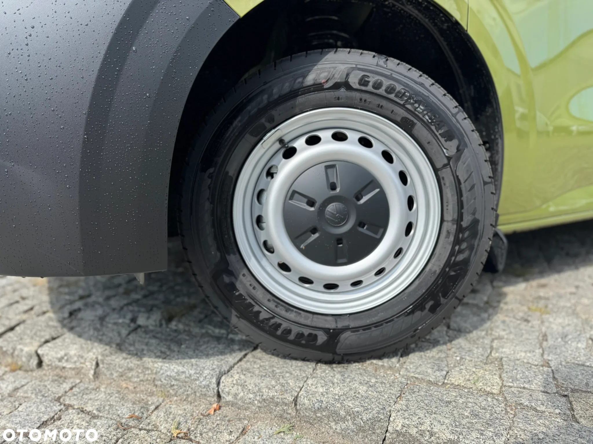 Volkswagen Nowy Transporter - 14