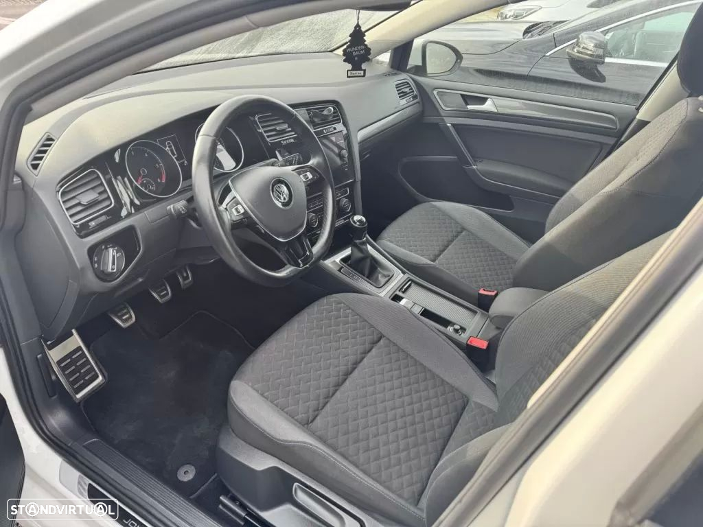 VW Golf 1.6 TDI SCR Join - 11