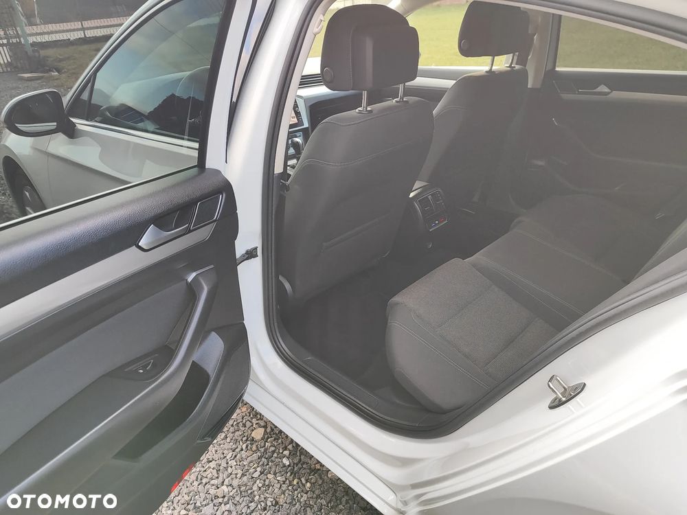Volkswagen Passat 2.0 TDI BMT Comfortline DSG7 - 20