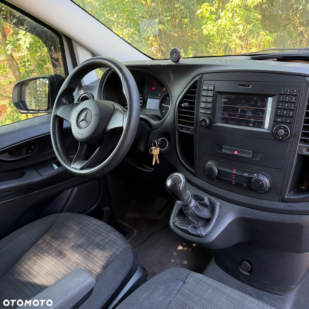 Mercedes-Benz Vito - 15