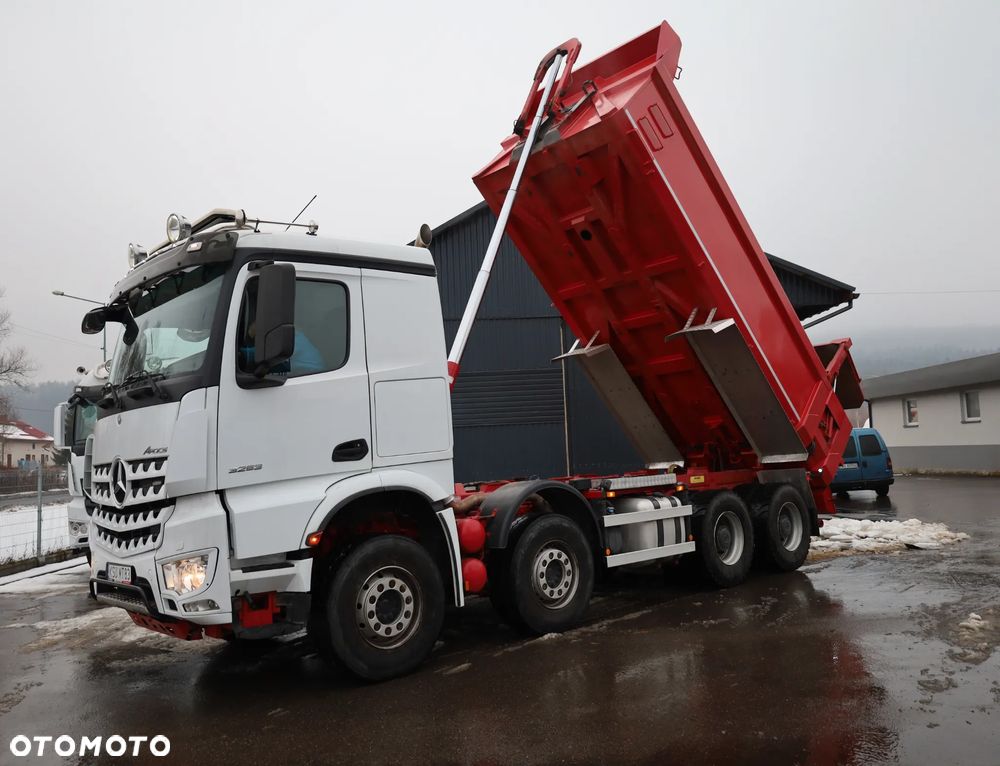 Mercedes-Benz Arocs 3253 8x4 - 9
