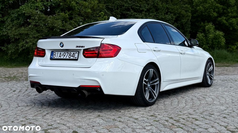 BMW Seria 3 335xi - 4