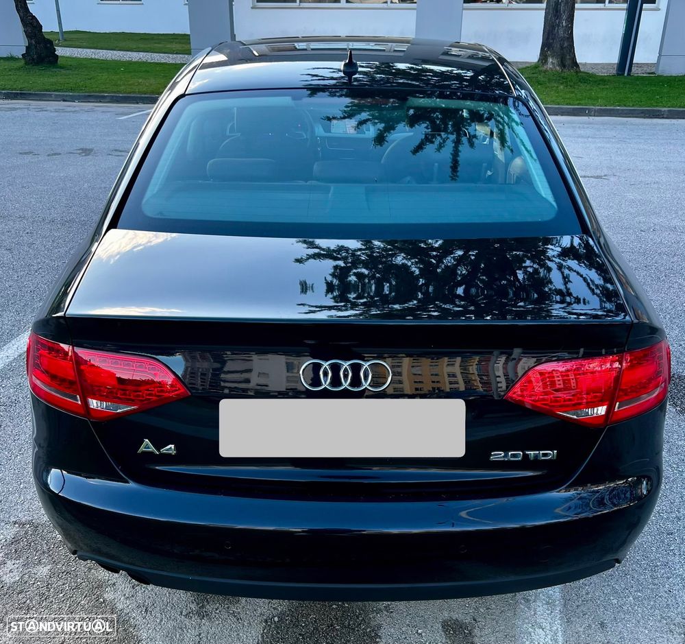 Audi A4 2.0 TDI DPF Attraction - 3