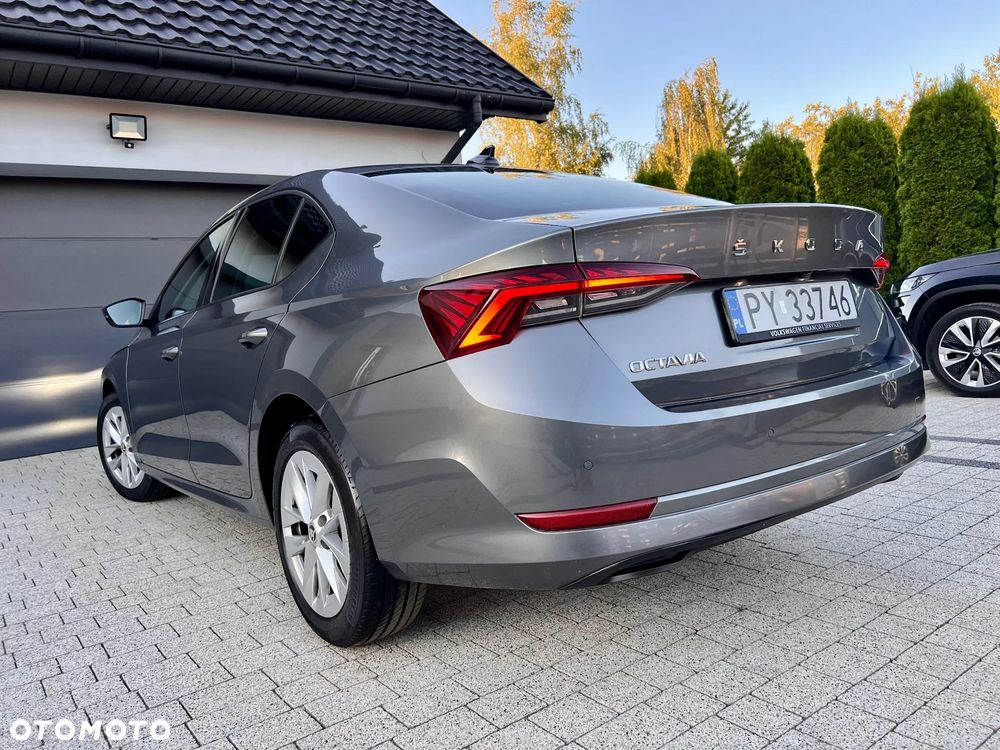 Skoda Octavia 2.0 TDI Ambition - 20